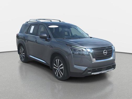 2024 Nissan Pathfinder Platinum FWD
