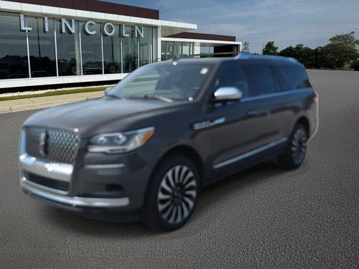 2023 Lincoln Navigator Black Label