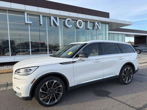 2022 Lincoln Aviator Reserve AWD