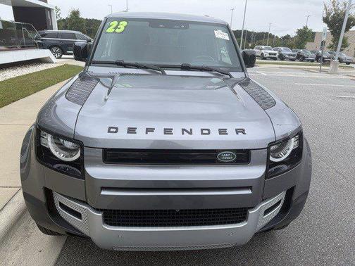 2023 Land Rover Defender 90 S