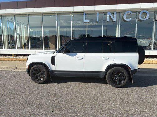 2025 Land Rover Defender 110 P300