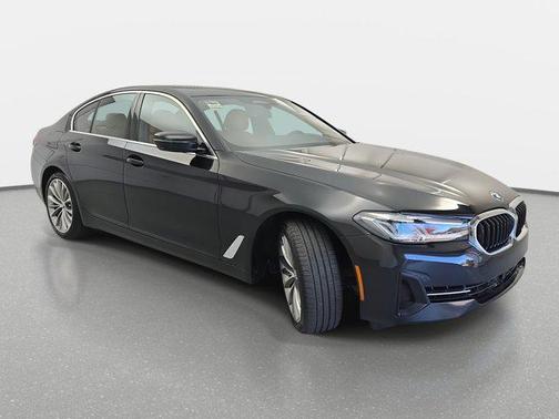 2021 BMW 540 540i
