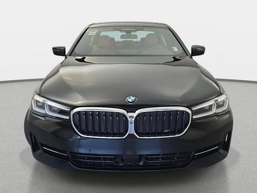 2021 BMW 540 540i