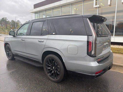 2024 Cadillac Escalade Sport