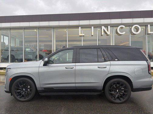 2024 Cadillac Escalade Sport