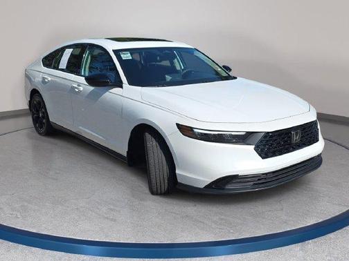 Platinum White Pearl 2025 Honda Accord SE