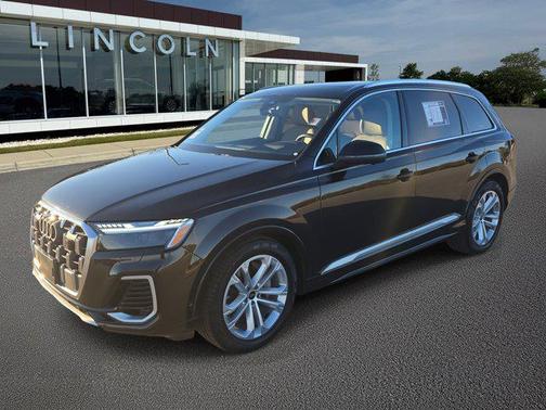 2025 Audi Q7 55 Prestige