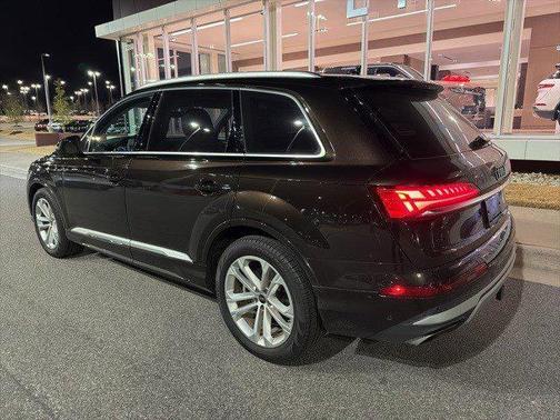 2025 Audi Q7 55 Prestige