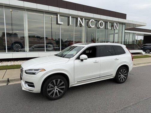 2024 Volvo XC90 B5 Core Bright Theme