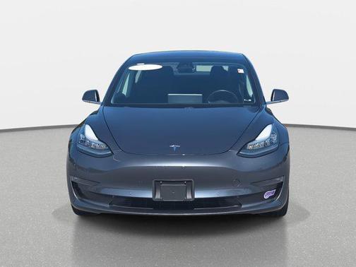 2019 Tesla Model 3 Mid Range