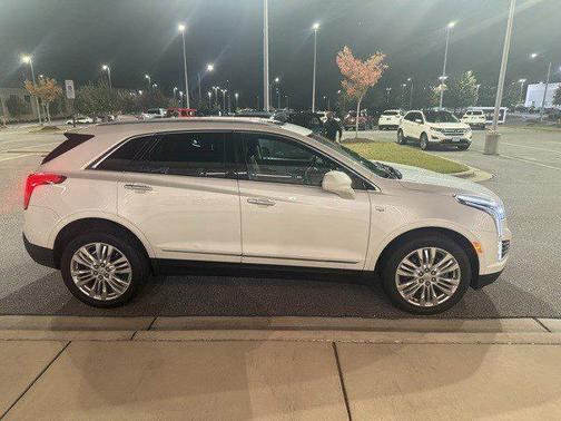 2019 Cadillac XT5 Premium Luxury