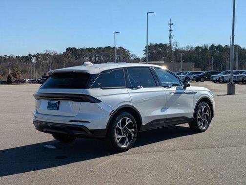 2025 Lincoln Nautilus Premiere