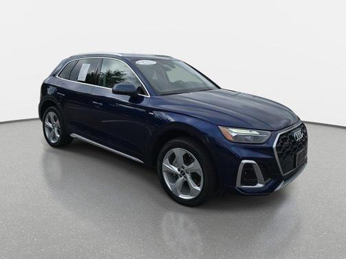 2023 Audi Q5 45 S line Premium Plus