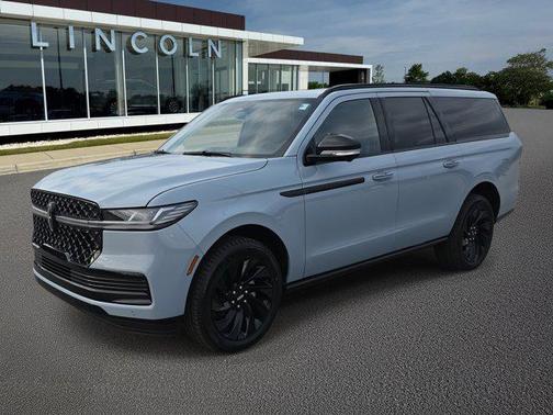 GRAY MIST METALLIC TRI-COAT 2025 Lincoln Navigator Reserve SUV