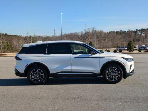 2025 Lincoln Nautilus Premiere