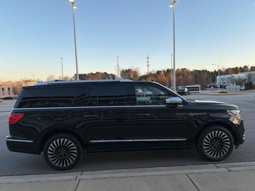 2021 Lincoln Navigator Black Label