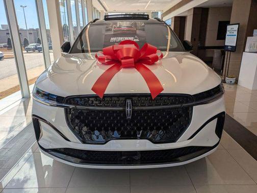 2025 Lincoln Nautilus Black Label