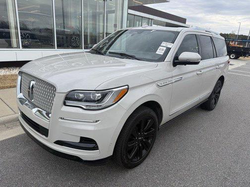 2024 Lincoln Navigator Reserve