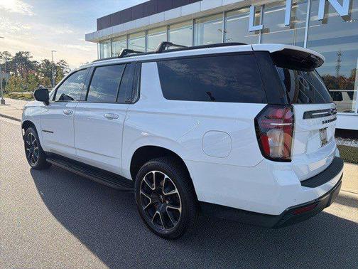 2021 Chevrolet Suburban RST