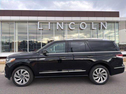 2024 Lincoln Navigator Reserve