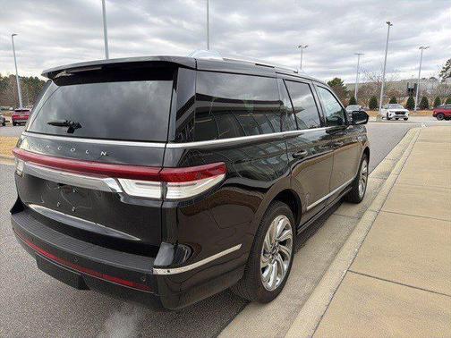 2024 Lincoln Navigator Reserve