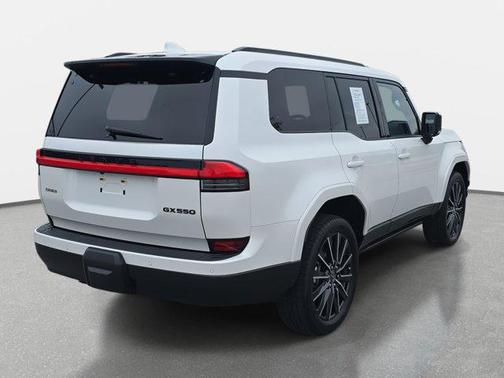 2025 Lexus GX 550 Luxury+