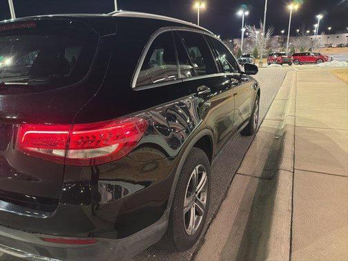 2018 Mercedes-Benz GLC 300 Base