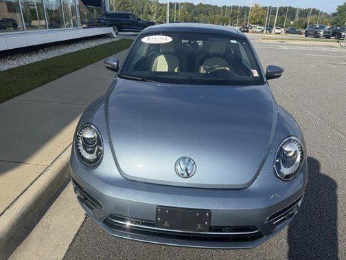 2019 Volkswagen Beetle 2.0T SE