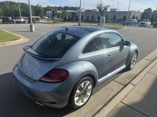 2019 Volkswagen Beetle 2.0T SE