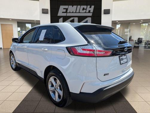 2022 Ford Edge SE