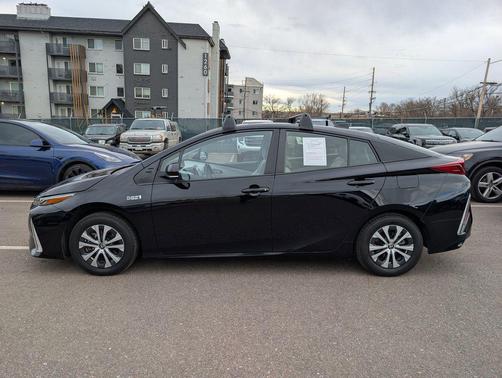 2021 Toyota Prius Prime XLE