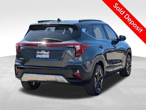 Gravity Gray 2024 Kia Seltos SX Turbo