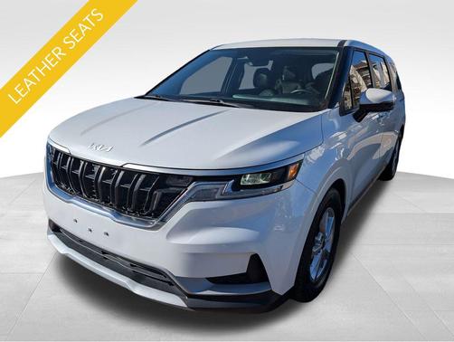 2022 Kia Carnival LXS