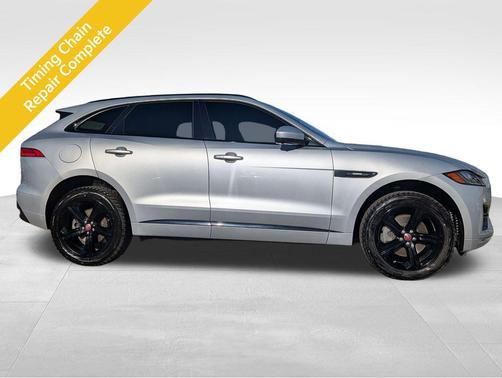 2019 Jaguar F-PACE 30t R-Sport