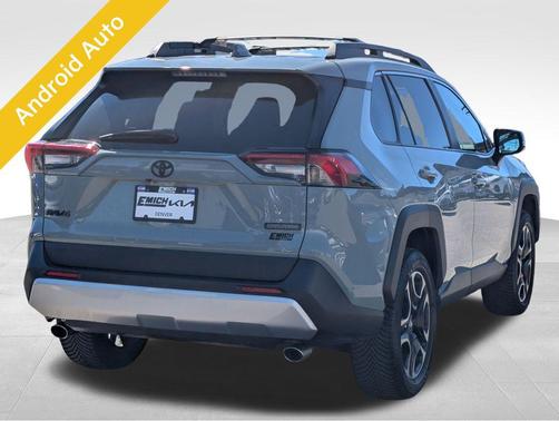 2020 Toyota RAV4 Adventure