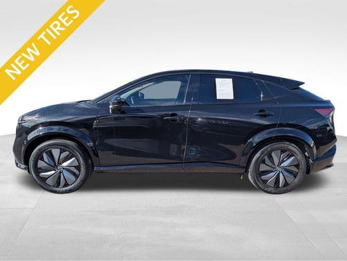 Black Diamond Pearl 2024 Nissan ARIYA ENGAGE+