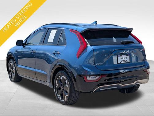 Mineral Blue 2023 Kia Niro EV Wave