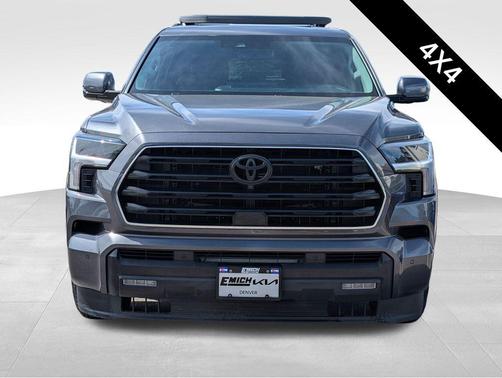 2024 Toyota Sequoia SR5