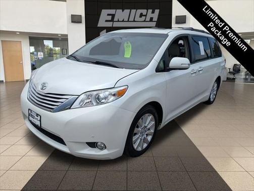 2014 Toyota Sienna XLE
