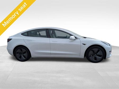 Pearl White Multi-Coat 2020 Tesla Model 3 Long Range