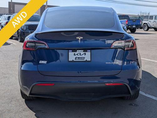 2022 Tesla Model Y Performance Dual Motor All-Wheel Drive