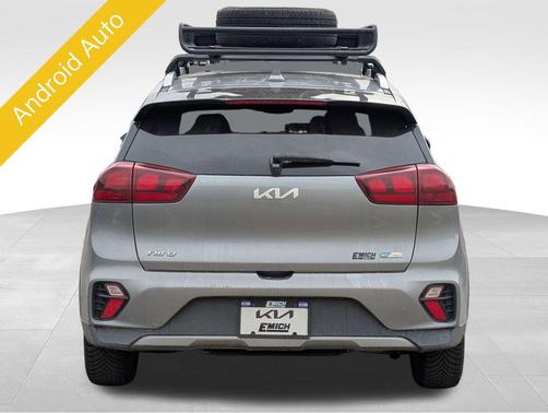 2022 Kia Niro LXS