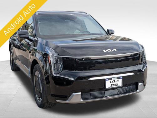 Aurora Black Pearl 2024 Kia EV9 Land