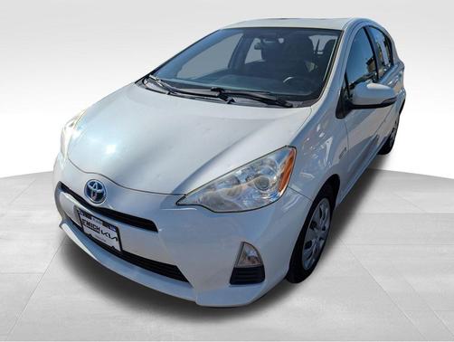 2013 Toyota Prius c Two