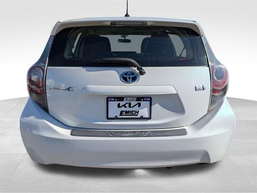 2013 Toyota Prius c Two