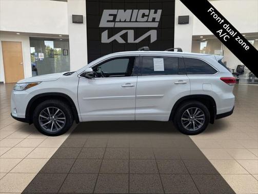 2017 Toyota Highlander XLE