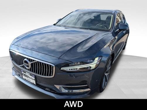 2019 Volvo V90 T6 Inscription