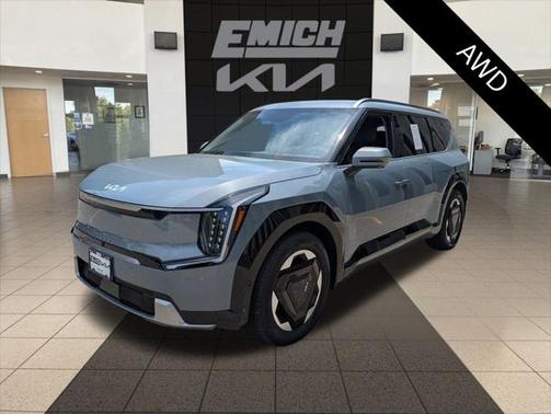 2024 Kia EV9 Land