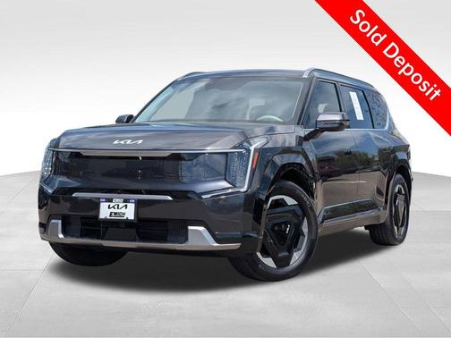 Panthera Metal 2024 Kia EV9 Land