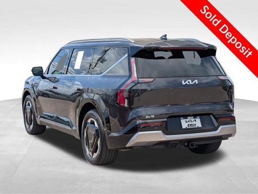 Panthera Metal 2024 Kia EV9 Land